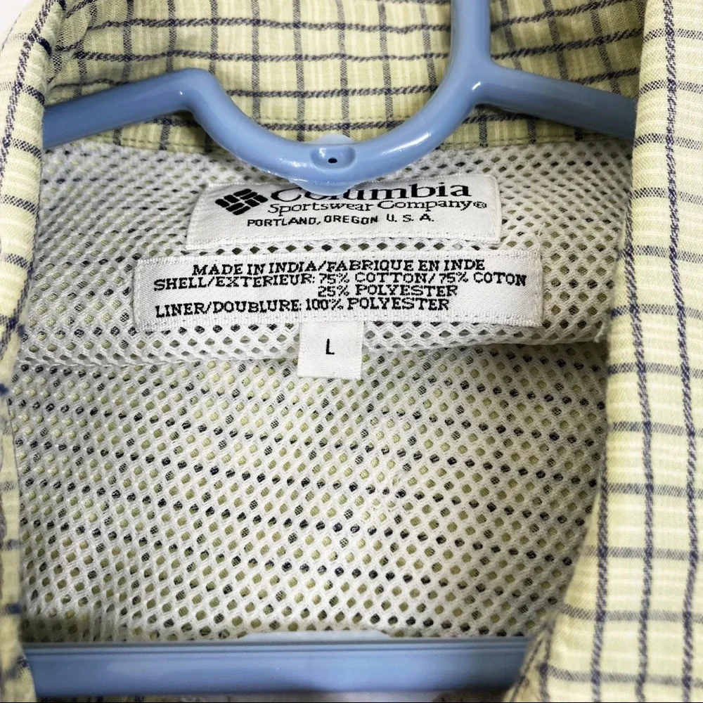 COLUMBIA Men’s Short Sleeve Button Down SIZE Large - Picture 2 of 3